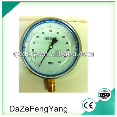 Manometer presisi dengan casing baja hitam