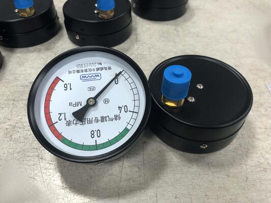 4-inci (100mm) Air Receiver Tank Pressure Gauge dengan kisaran 0-1.6MPa dan Zona Keamanan Berkode Warna