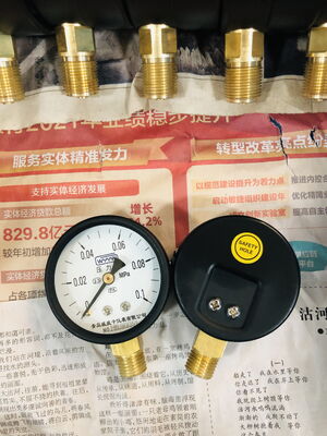 Black Utility Dry Pressure Gauge dengan Color Warning Scale dan 60mm & 100mm Dial Size Featuring Leak-Proof Brass Bottom Connection